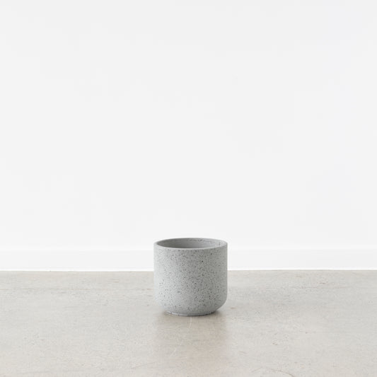 Rustie Pot - Grey